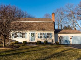 5 Round Hill Rd, Cheshire, CT 06410