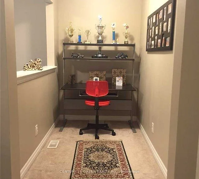 37 Aird Ct — Photo 14