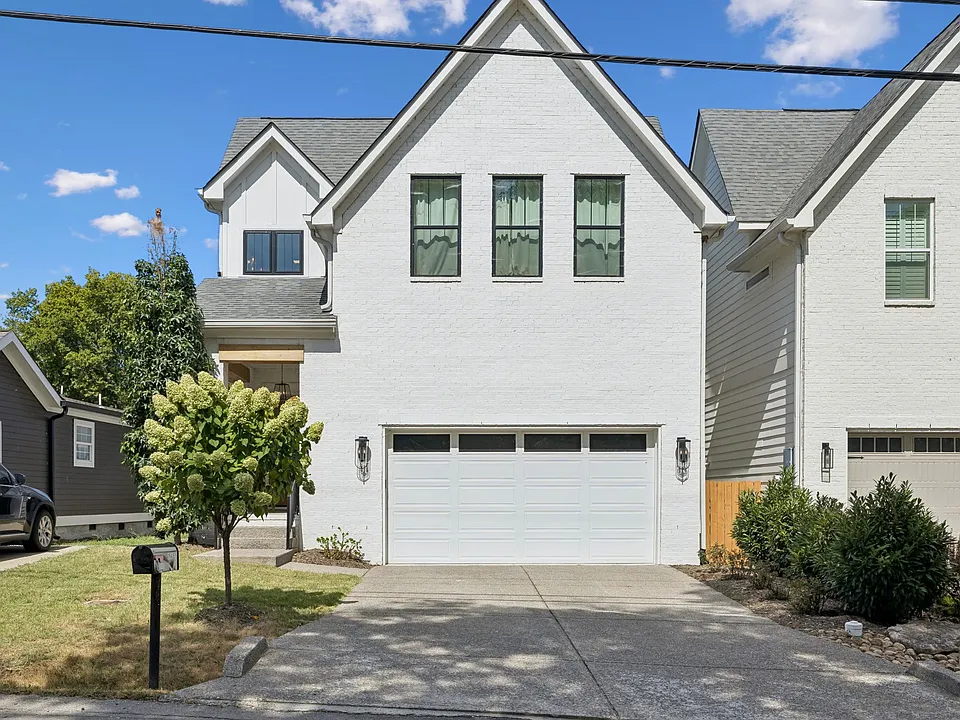 523 Snyder Ave #A