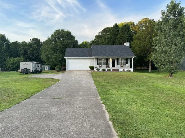 547 Miles Patrick Rd, Winder, GA 30680