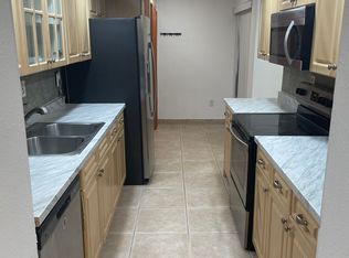 9350 Fontainebleau Blvd APT 104, Miami, FL 33172