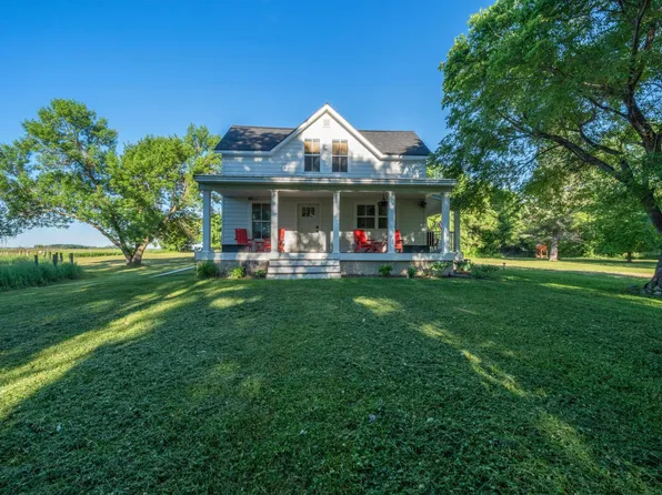 28555 810th Ave, Graceville, MN 56240
