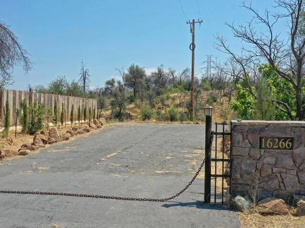 16266 Gold Pan Way, Redding, CA 96001