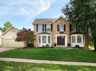 1654 Timber Ridge Estates Dr, Ballwin, MO 63011