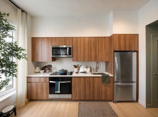 18 India St #1010N, Brooklyn, NY 11222