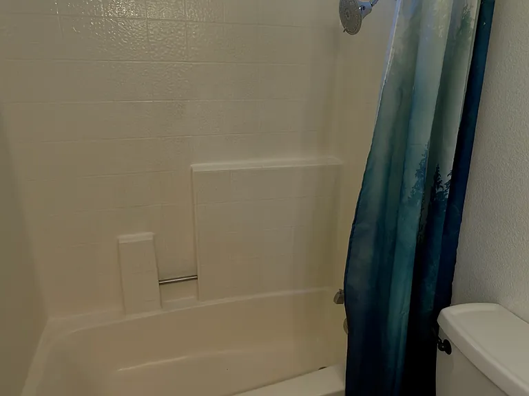 8664 Deschutes Rd — Photo 30
