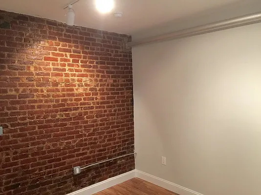 Rented by Bohemia Realty Group | media 27