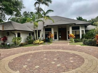 6582 Trail Blvd, Naples, FL 34108