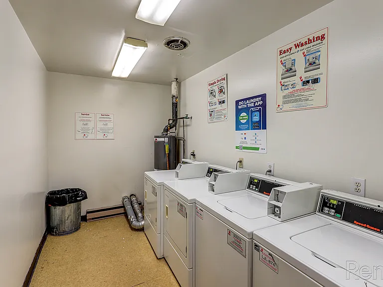 LaFonda Apartments — Photo 9
