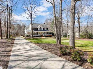 405 N Silver Ridge Dr, Greer, SC 29651