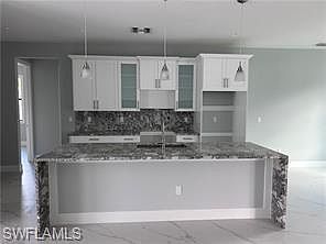 4th image of 2487 54TH AVE NE