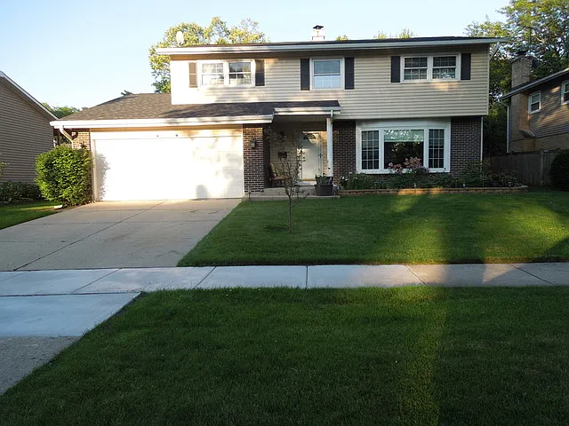 1115 N Greenfield Ln photo 1