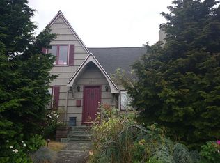 2303 41st Ave SW, Seattle, WA 98116