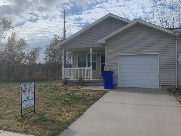 824 Whitetail Ct, Junction City, KS 66441