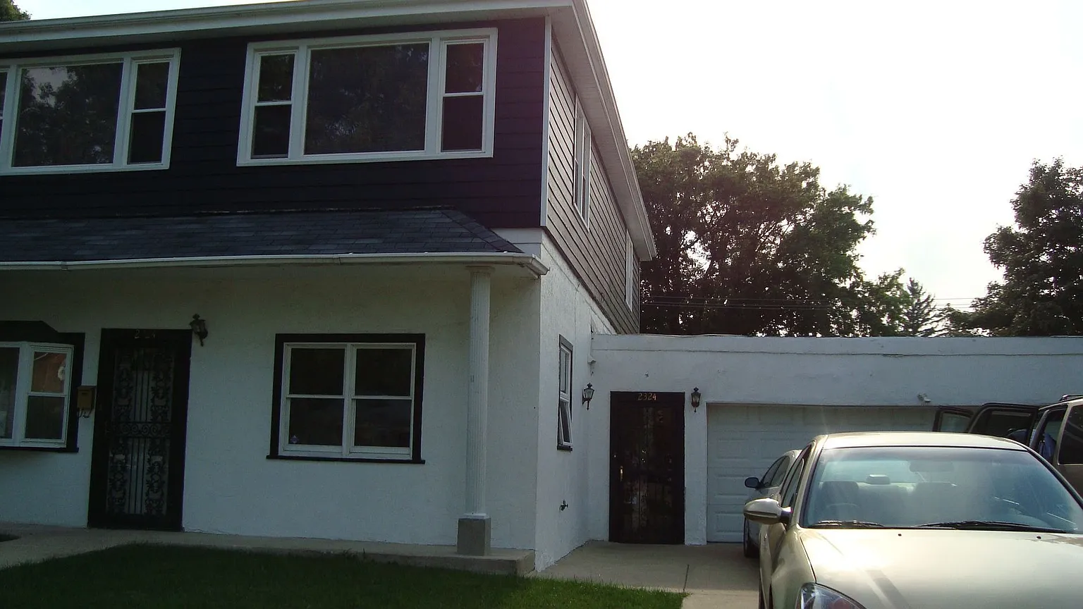2324 S 16th Ave photo 1