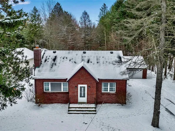 1725 Sandridge Rd, Alden, NY 14004