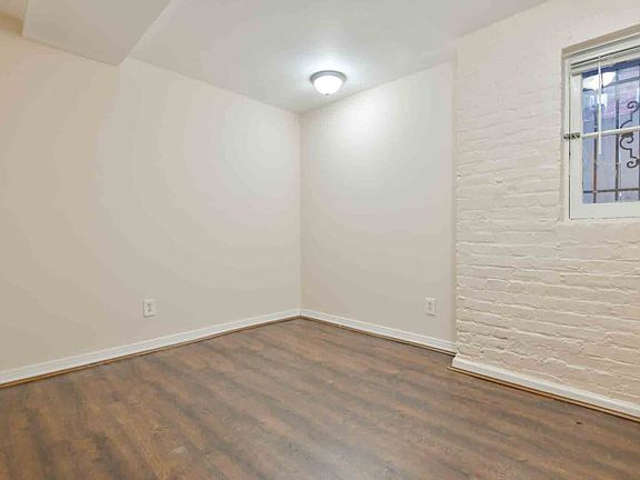 2438 20th St NW #B-7_09262022