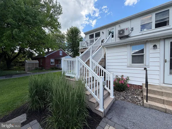 123 Miller St APT 2, Strasburg, PA 17579