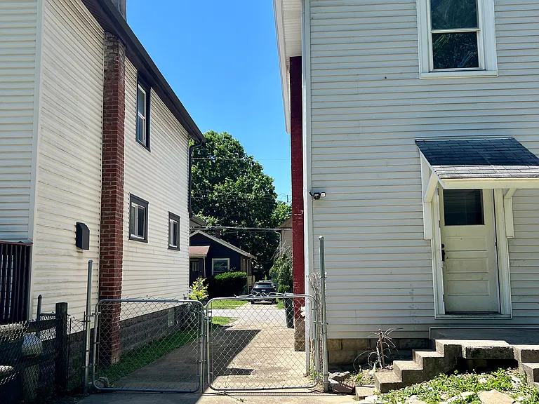 3148 Rosina Ave — Photo 19