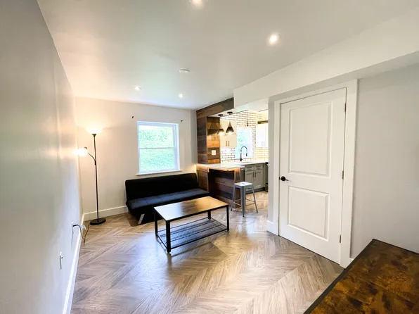 4027 Beechwood Blvd APT 1, Pittsburgh, PA 15217