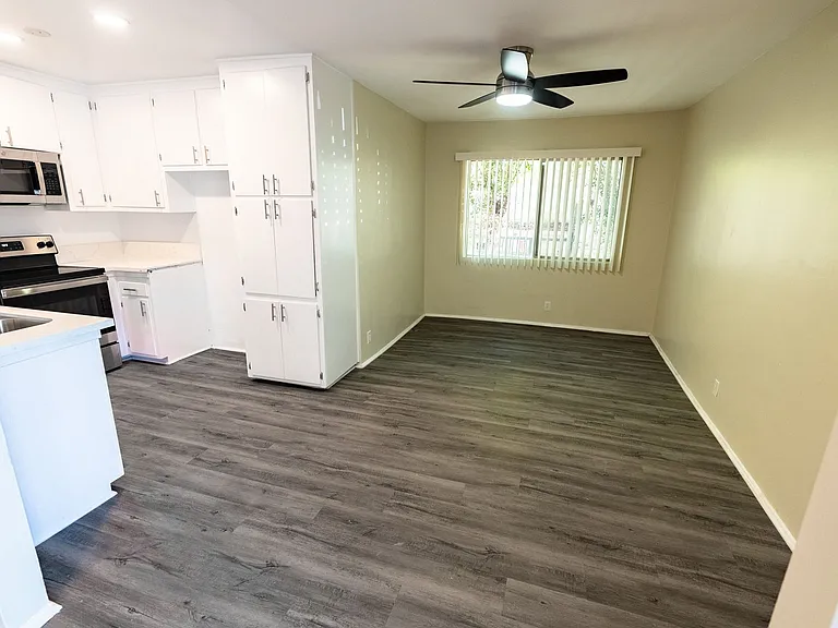 4950 Coldwater Canyon — Photo 9