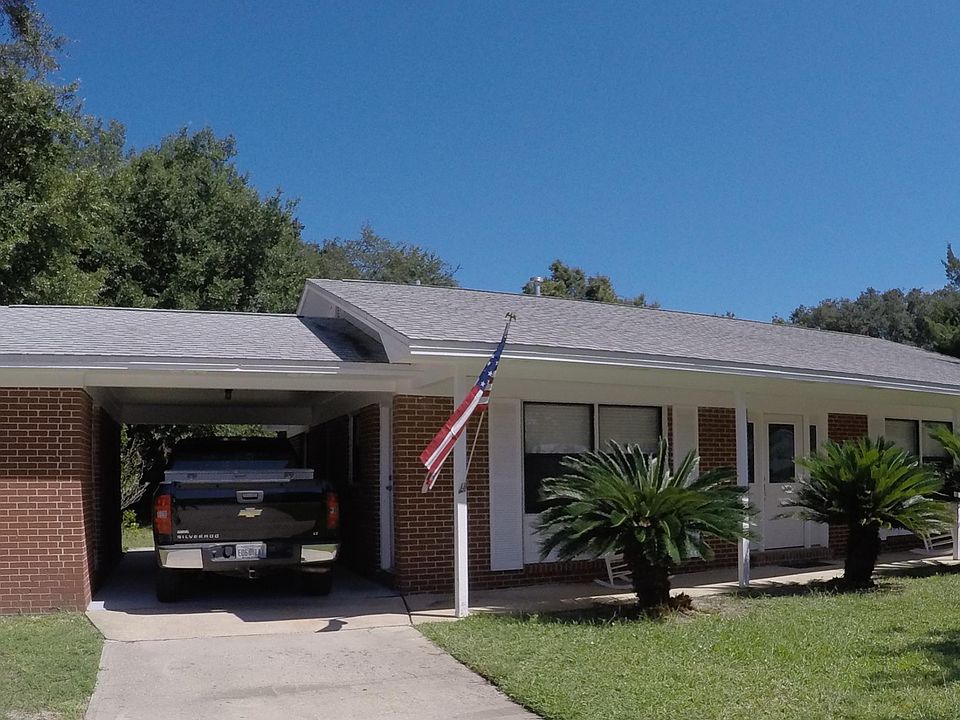 1st image of 107 Fulmar Cir NE