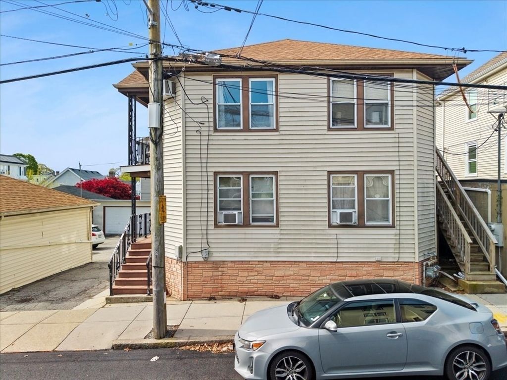 41 Barnes St, Fall River, MA - View 3