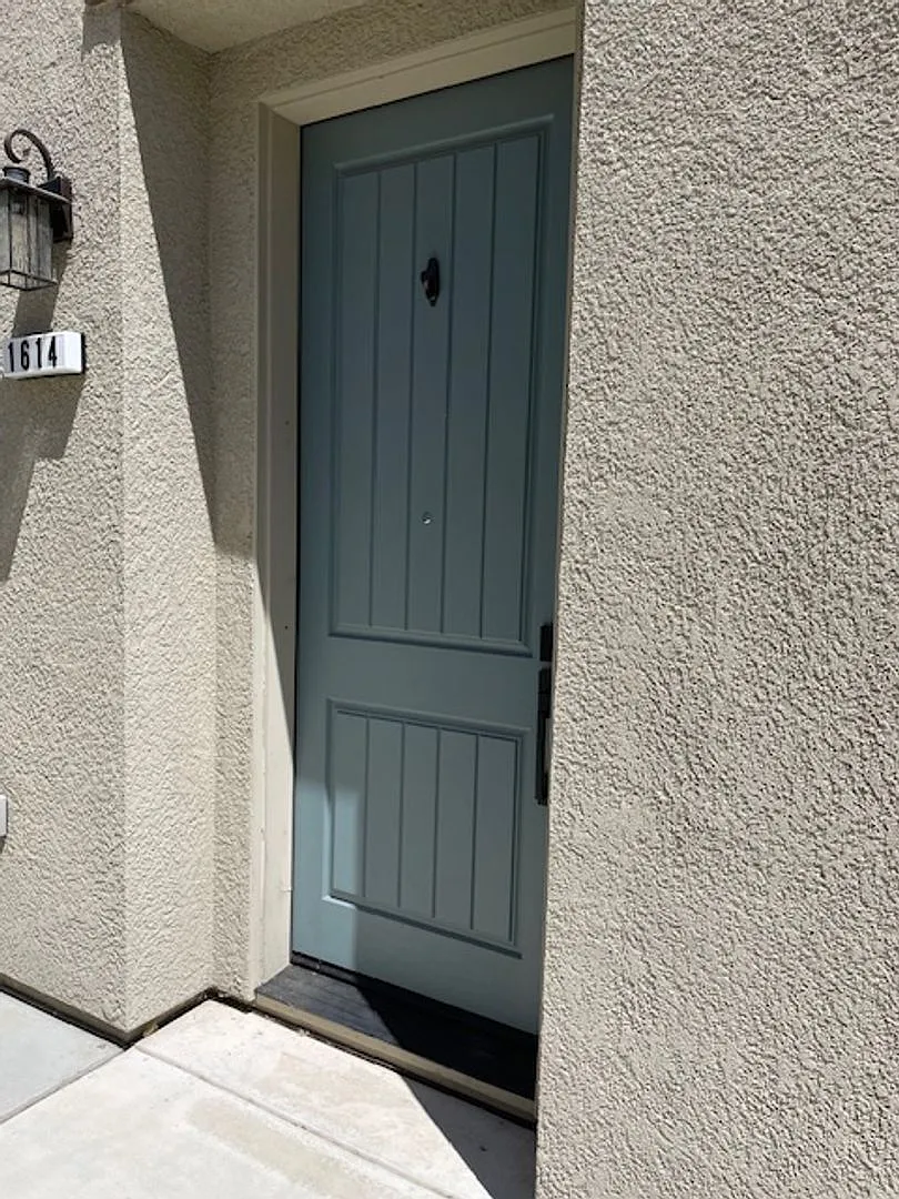 Coming Soon! Beautiful River Islands Townhome — Photo 2
