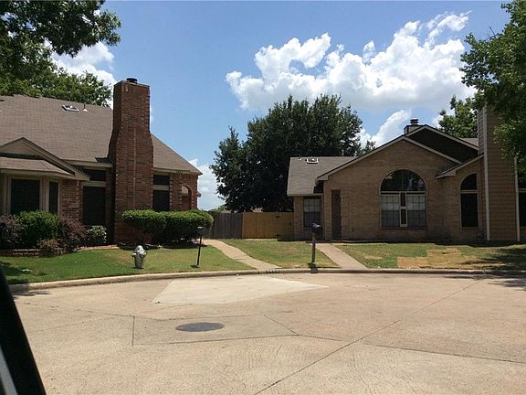 2nd image of 6405 Valleybrooke Ct