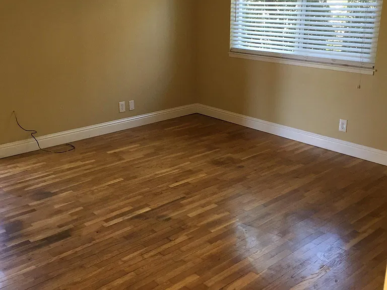 121 Rincon St — Photo 2