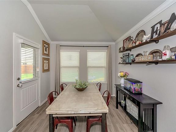 4th image of 3117 Cassinia Pkwy