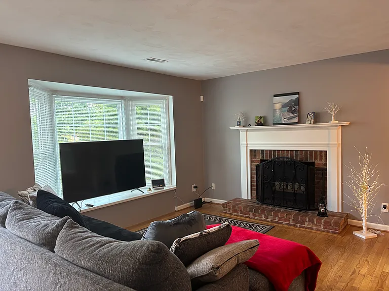 868 Saint Charles Ave #A — Photo 4