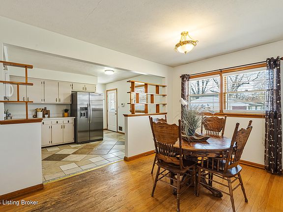 4th image of 1708 Bonnyville Blvd