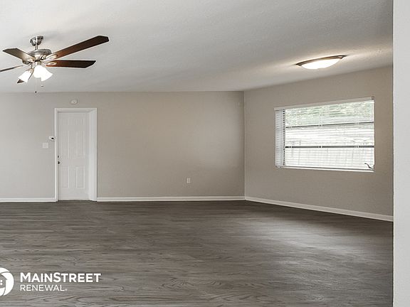 4th image of 5439 San Luis Dr