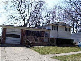 1st image of 9135 Chelmsford Dr