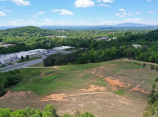 Hickory Blvd, Lenoir, NC 28645