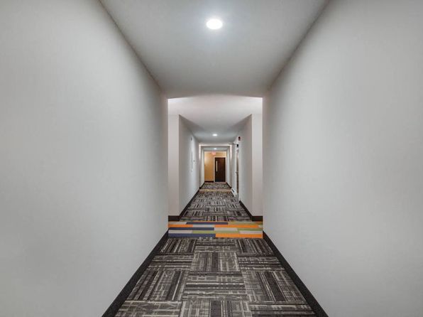 2065 7th Ave E #2035-1C