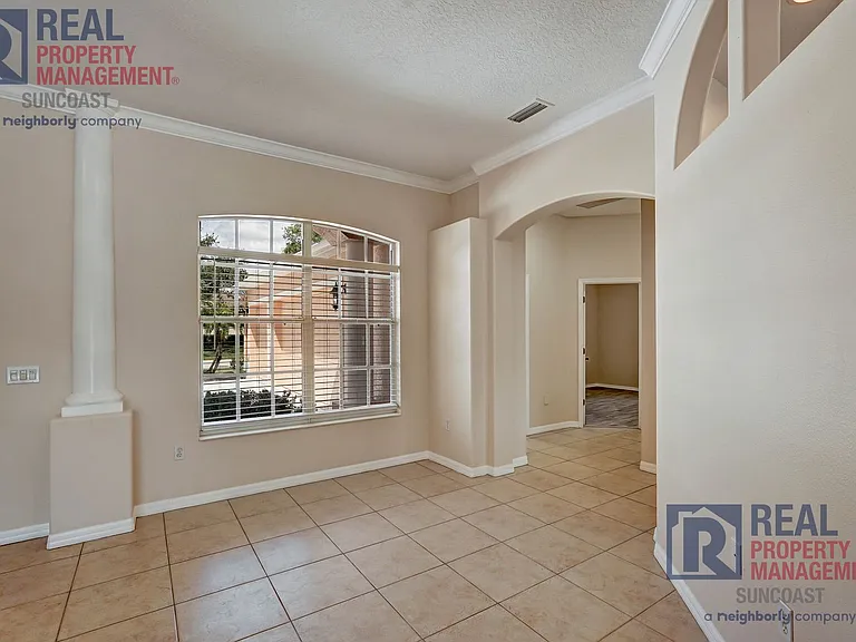652 Planters Manor Way — Photo 11