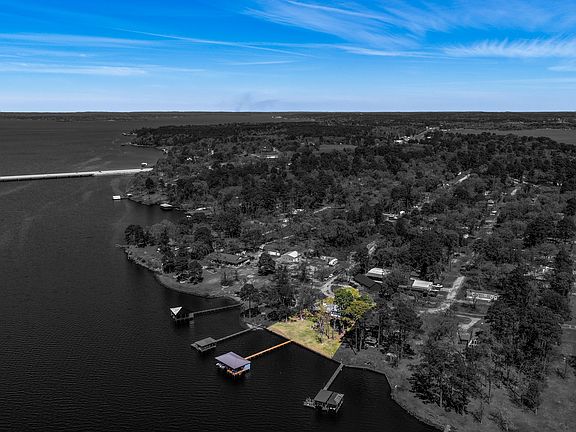 4th image of 23351 Wateridge Loop