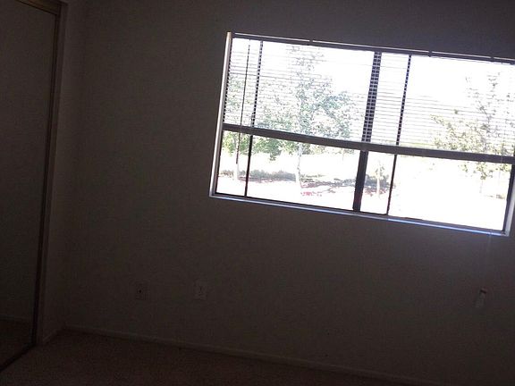 4th image of 3927 Sierra Hwy #108