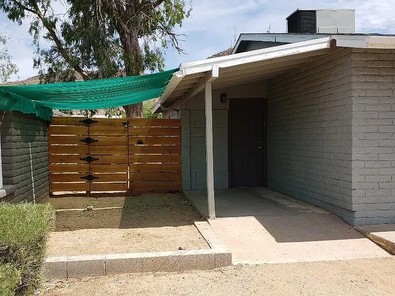 10821 N 15th Ave #18 — Photo 8