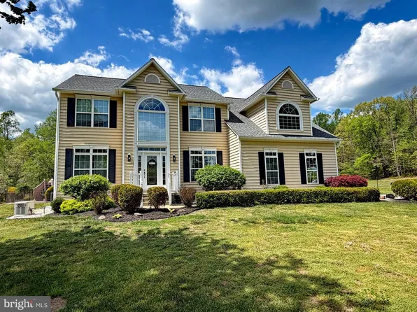 28575 Harvest Ln, Mechanicsville, MD 20659