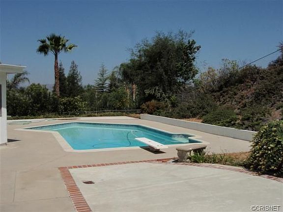 5th image of 22701 Flamingo St