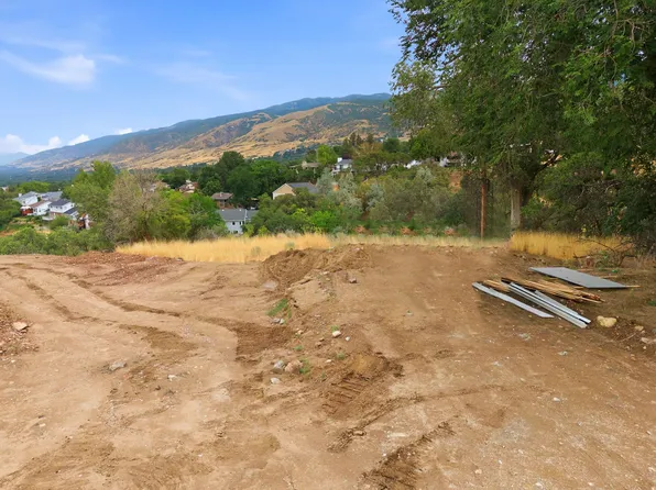 795 E Abby Ln, Bountiful, UT 84010