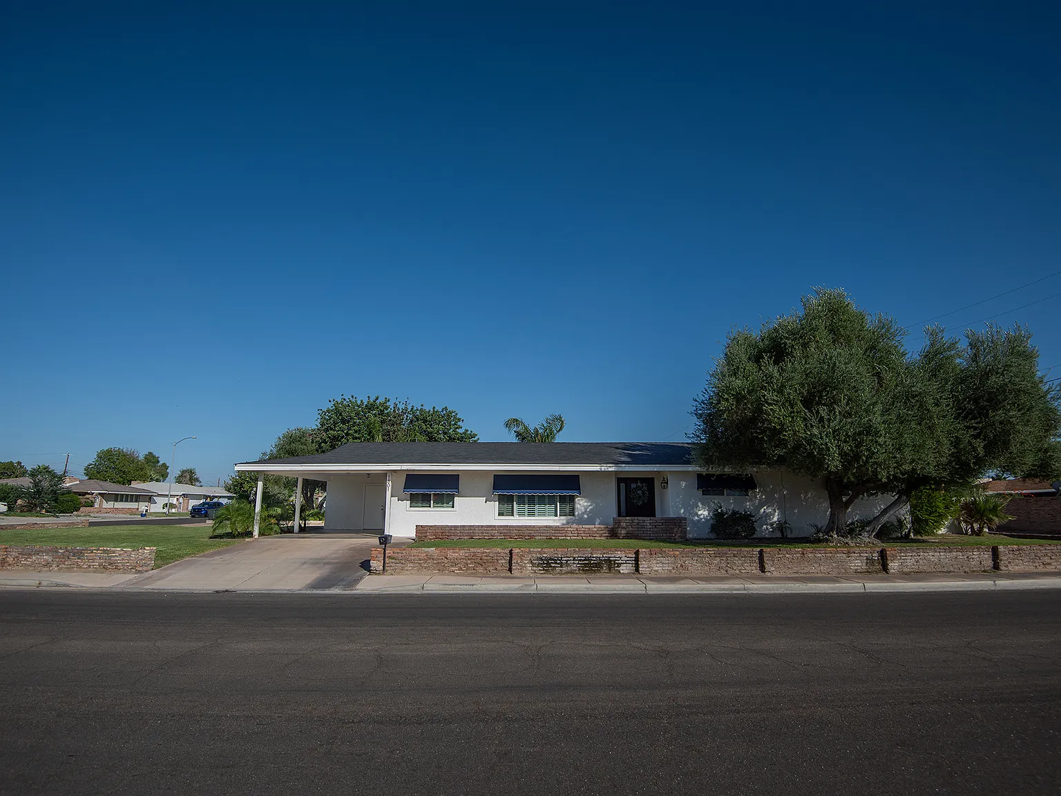3 bed, 1608 sqft, $2,450 — Photo 1