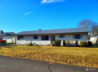 350 Prairie Dr, Forks, WA 98331