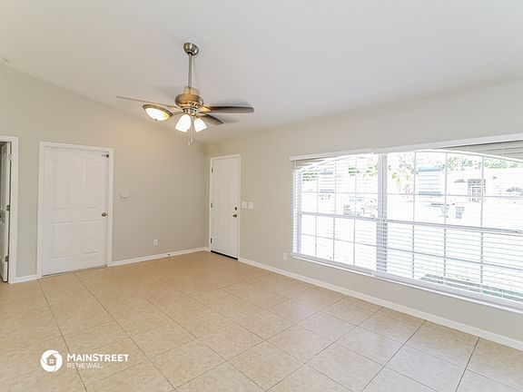 3rd image of 2225 Mistleto Ln