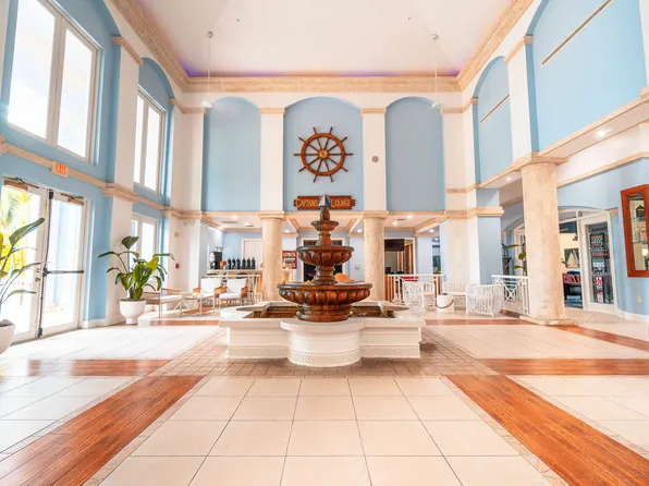 Falls at Marina Bay, 2600 Marina Bay Dr E #Df8db4780, Fort Lauderdale, FL 33312