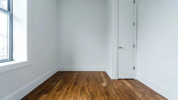 Rented by Nooklyn NYC LLC | media 20