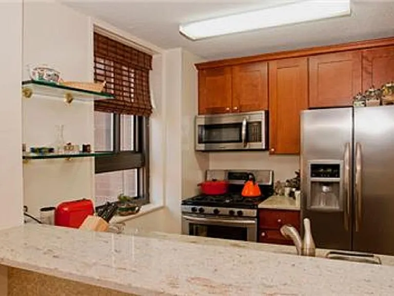 347 W 57th St #27F — Photo 6